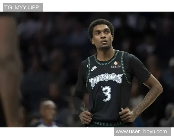 芬奇透露麦克丹尼尔斯脚踝伤势恢复良好今日参与部分训练状态良好 芬奇透露麦克丹尼尔斯脚踝伤势恢复良好今日参与部分训练状态良好