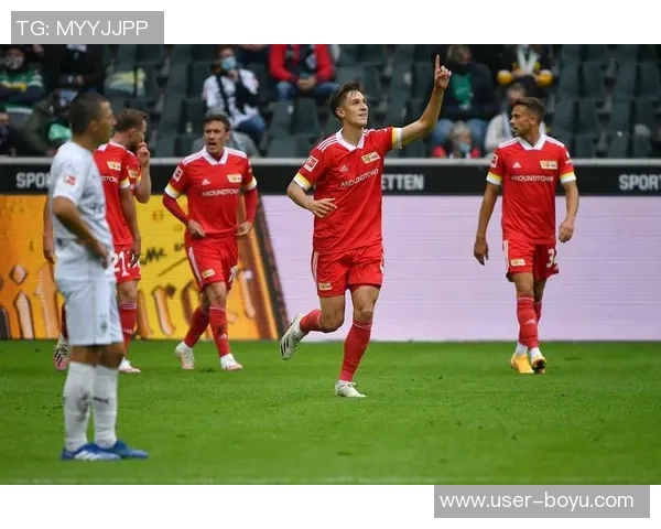 凯恩再创佳绩德甲75球绝平柏林联合展现强大实力 凯恩再创佳绩德甲75球绝平柏林联合展现强大实力